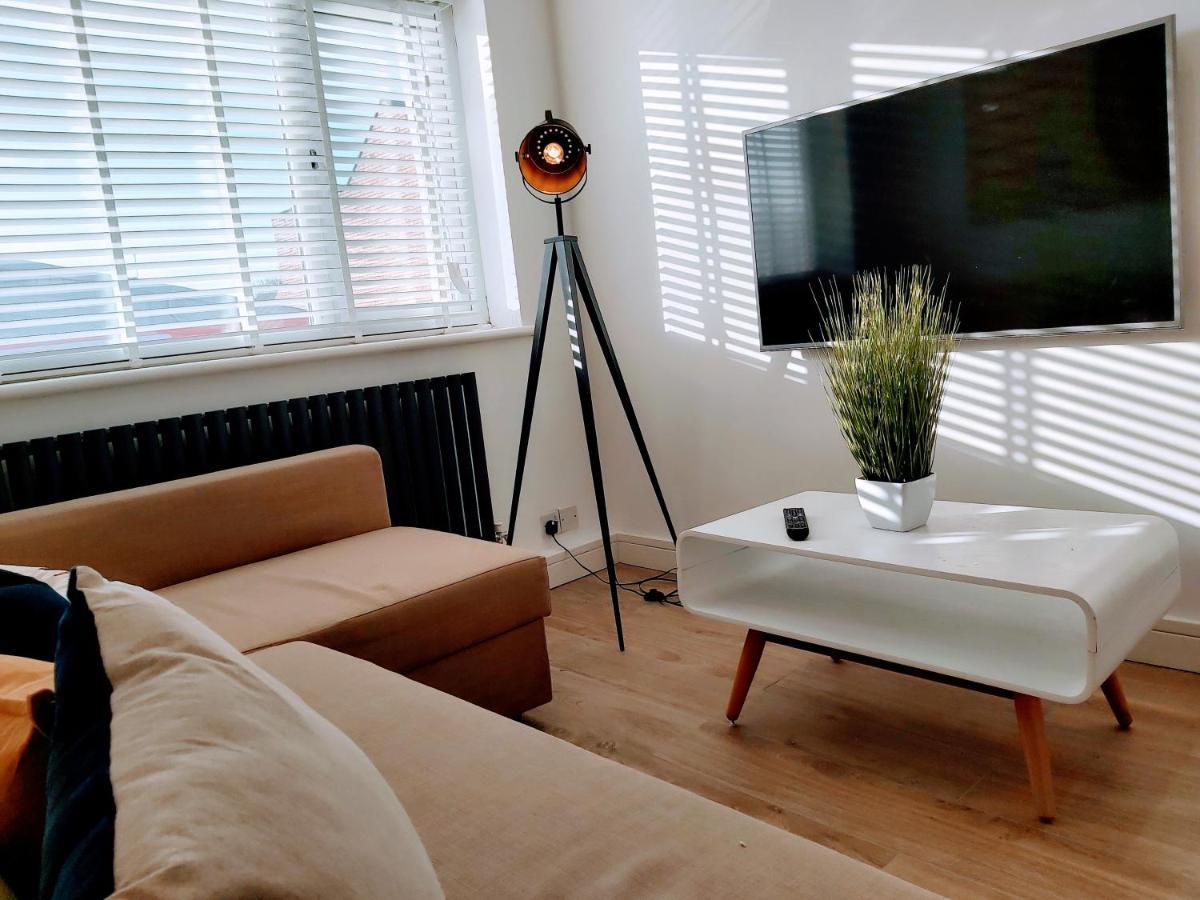 Cosy 1 Bed Flat That Sleeps 4 Warwick  Exterior photo